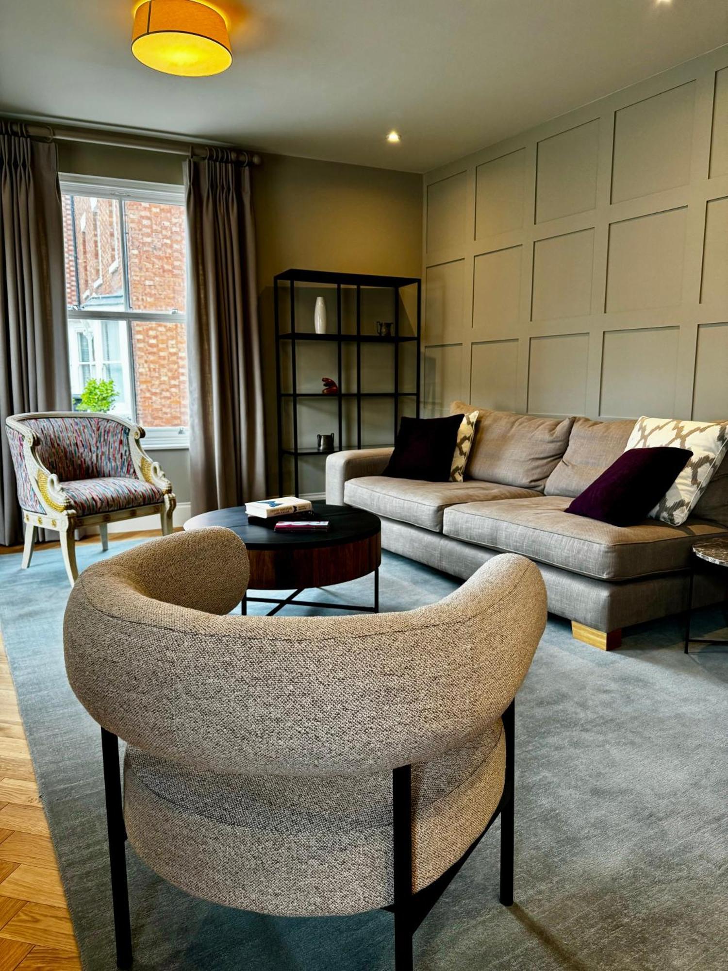 Macbeths Corner High End Luxury Apartment In Centre With Parking Stratford-upon-Avon Kültér fotó